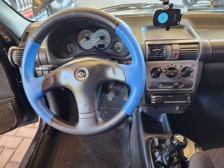 CHEVROLET - CLASSIC - 2005/2005 - Azul - R$ 19.900,00