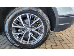 VOLKSWAGEN - TIGUAN - 2018/2018 - Branca - R$ 112.900,00