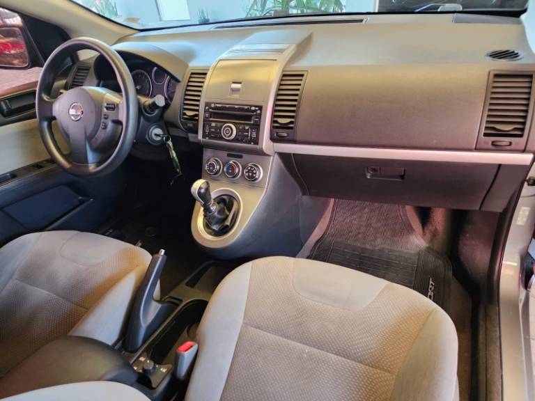 NISSAN - SENTRA - 2011/2011 - Cinza - R$ 34.900,00