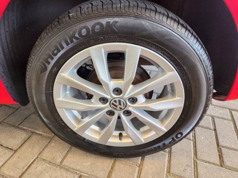 VOLKSWAGEN - SPACEFOX - 2014/2014 - Vermelha - R$ 44.900,00