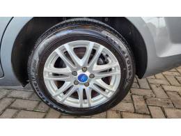 FORD - FOCUS - 2012/2012 - Cinza - R$ 39.900,00