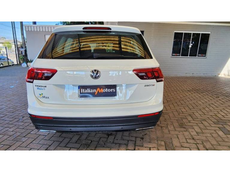 VOLKSWAGEN - TIGUAN - 2018/2018 - Branca - R$ 112.900,00