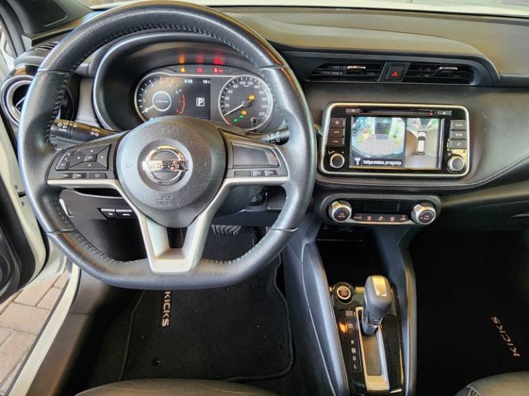 NISSAN - KICKS - 2018/2018 - Branca - R$ 89.900,00