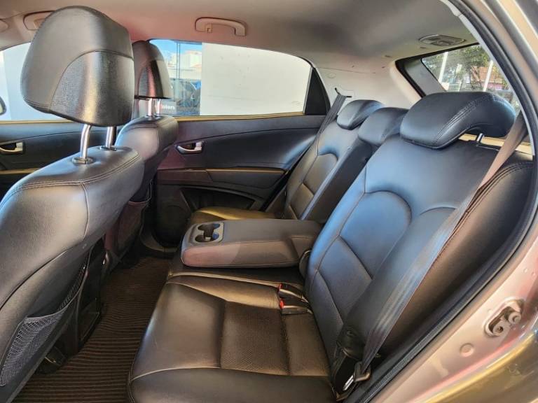 SSANGYONG - KORANDO - 2012/2012 - Cinza - R$ 44.900,00