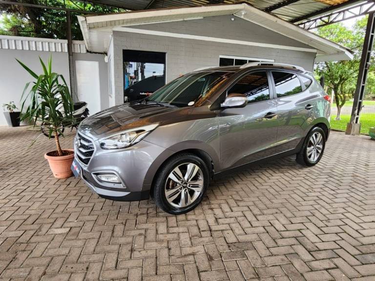 HYUNDAI - IX35 - 2017/2017 - Cinza - R$ 82.900,00
