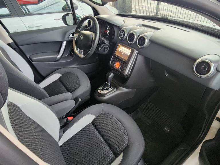 CITROËN - C3 - 2017/2017 - Branca - R$ 57.900,00