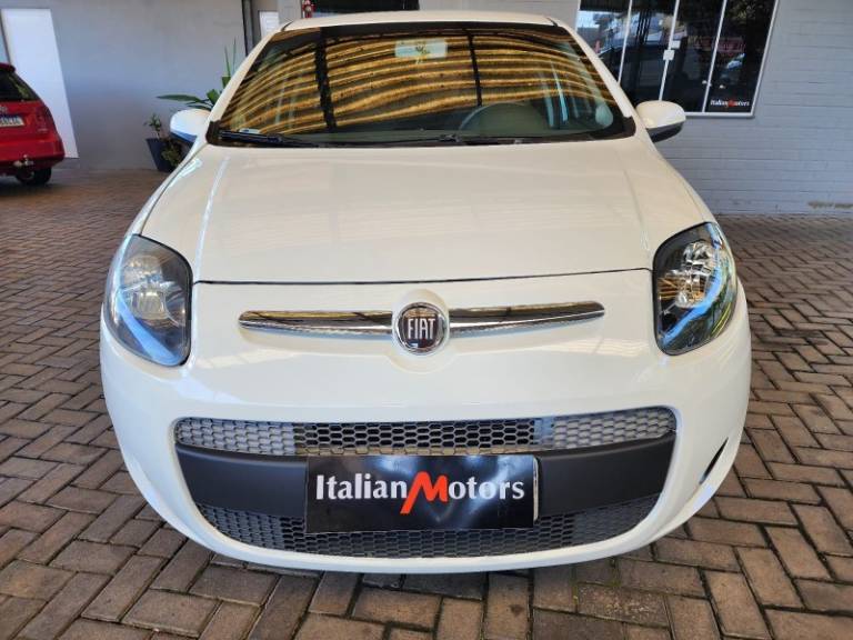 FIAT - PALIO - 2015/2015 - Branca - R$ 36.900,00