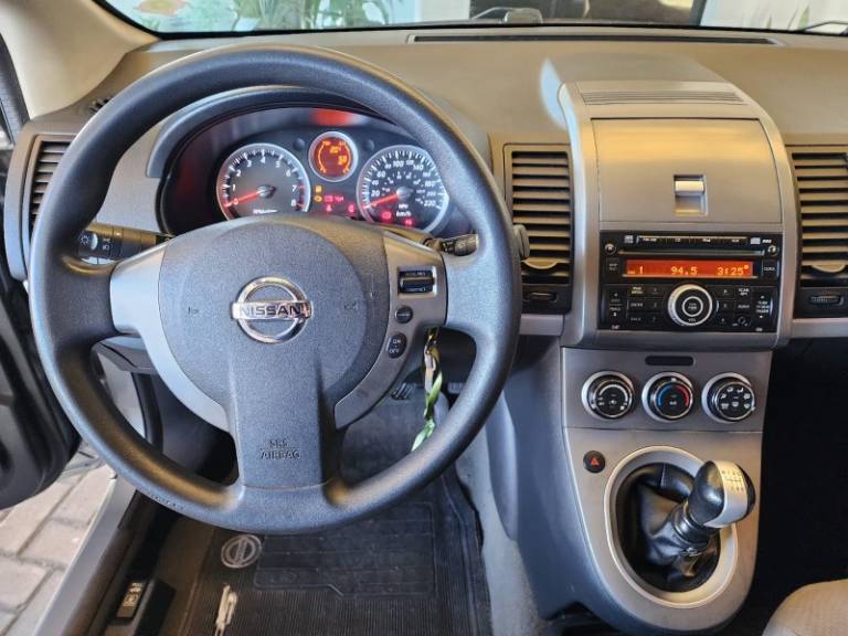 NISSAN - SENTRA - 2011/2011 - Cinza - R$ 34.900,00