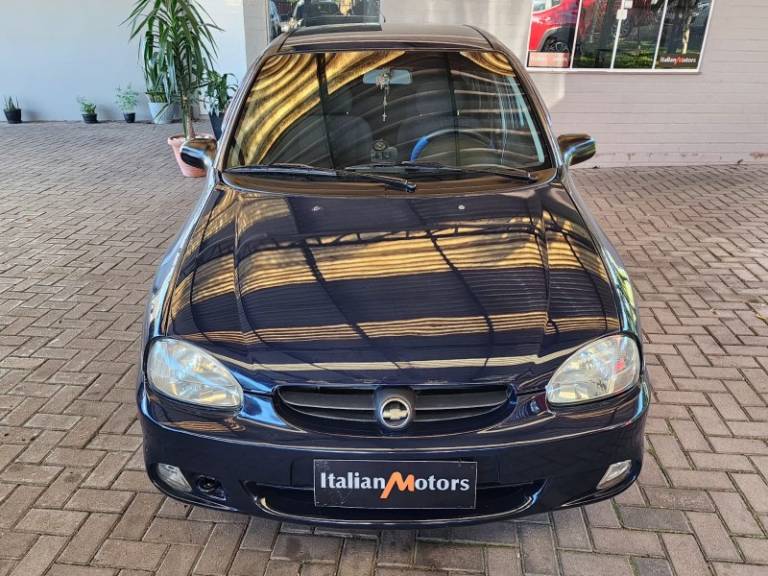 CHEVROLET - CLASSIC - 2005/2005 - Azul - R$ 19.900,00