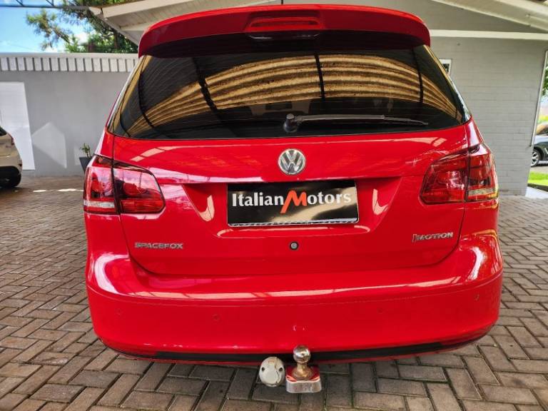 VOLKSWAGEN - SPACEFOX - 2014/2014 - Vermelha - R$ 44.900,00