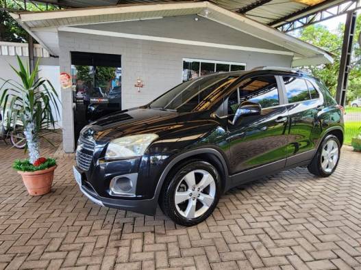 CHEVROLET - TRACKER - 2014/2014 - Preta - R$ 69.900,00